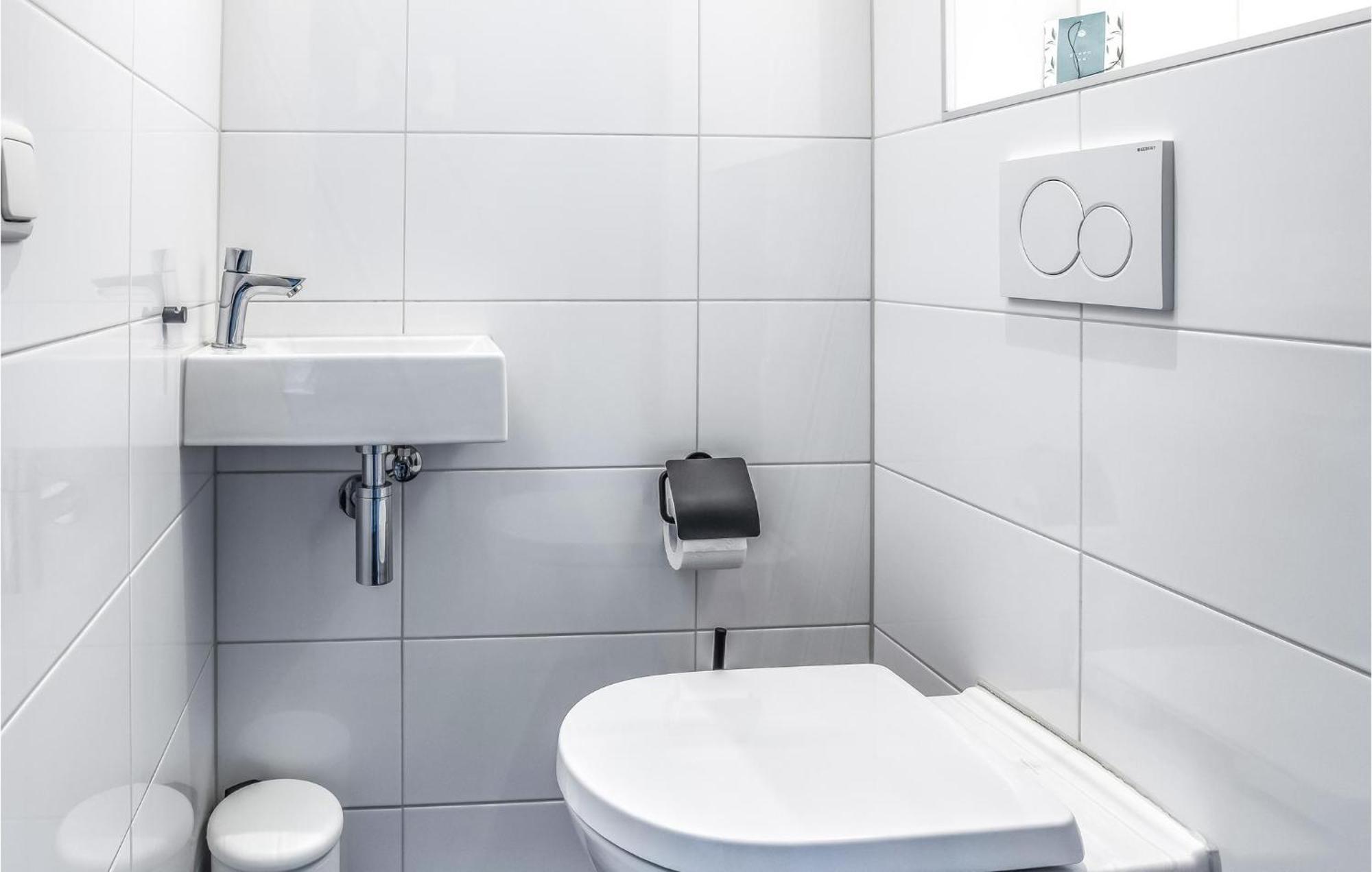Amazing Home In Rijssen With Wifi Екстериор снимка